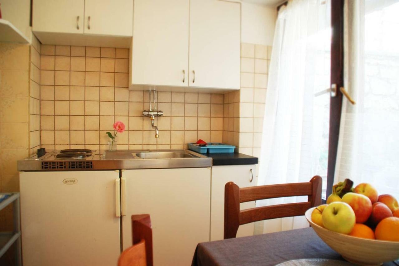 Studio Apartman Ziganto Ičići エクステリア 写真